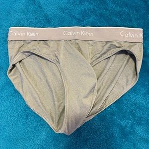 Grey Medium Men’s Calvin Klein Brief